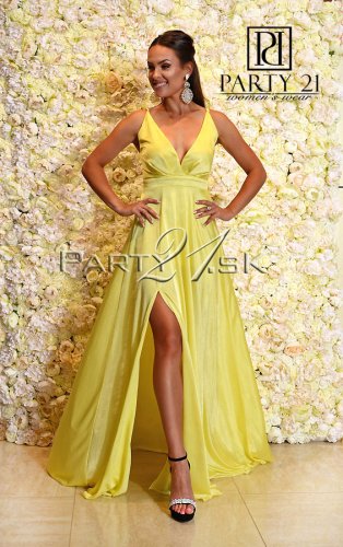 Long dress with a slit
